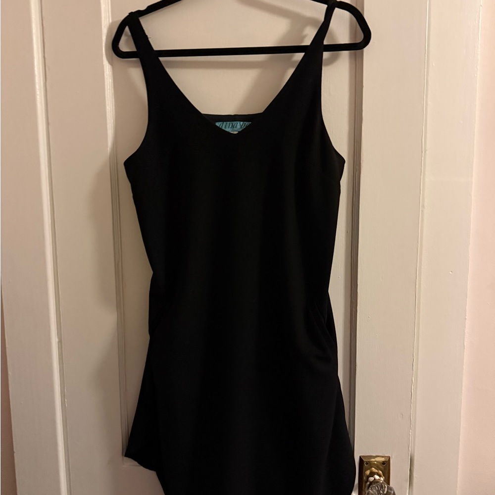 Elegant Black Sleeveless Dress